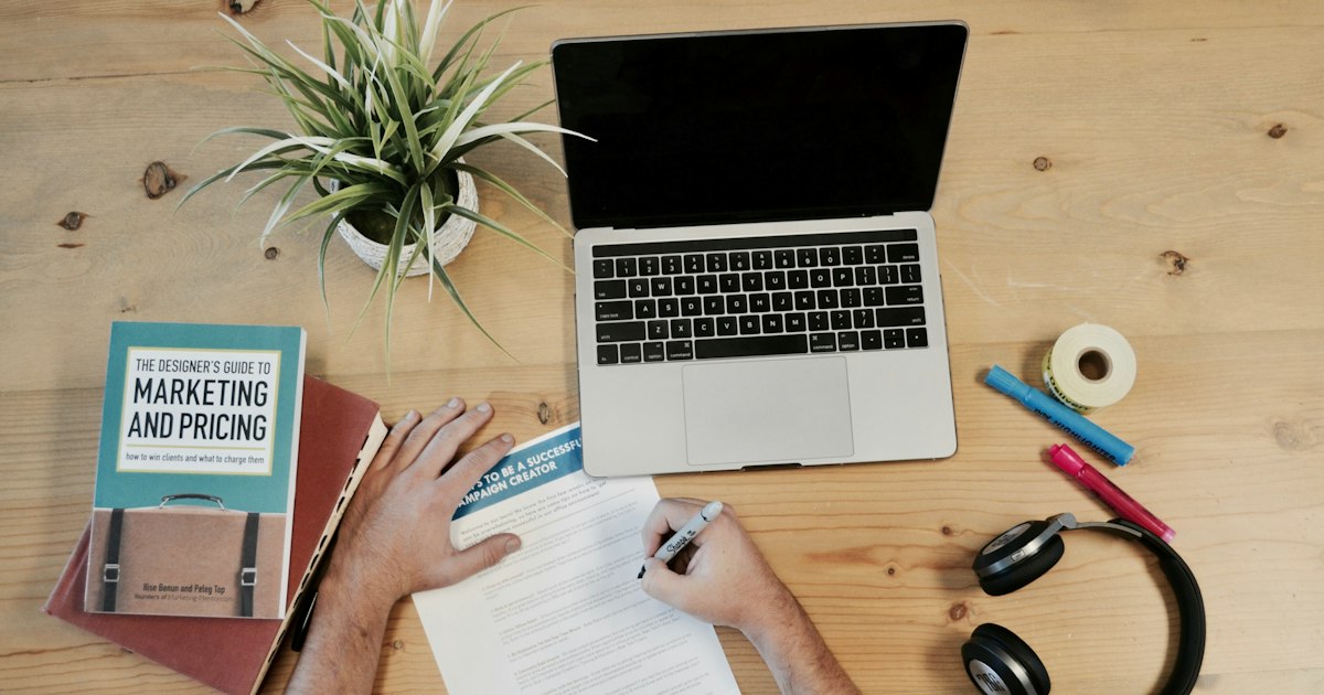Rahasia Sukses di Usia 20-an: Bangun Personal Brandingmu sebagai Digital Advertising Expert