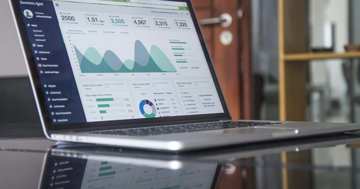 Dari Digital Advertising ke Personal Branding: Bangun Karir Impianmu di Era Digital (20-35 Tahun)