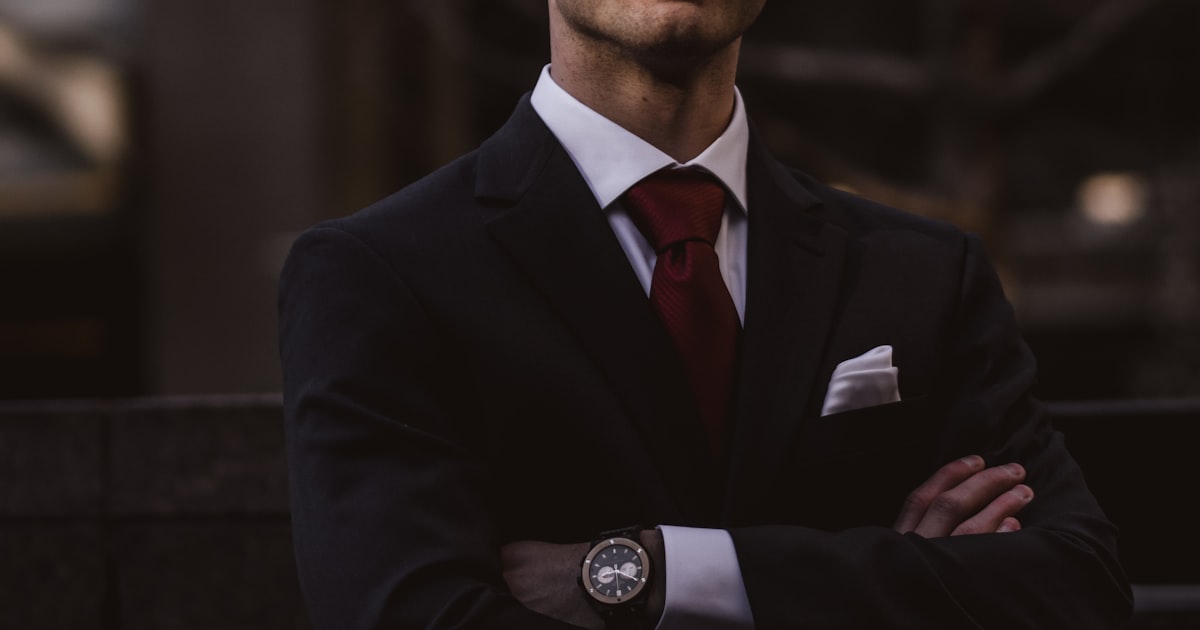 Level Up Your Career: How a Digital Advertising Specialist Can Help You Build a Killer Personal Brand (20s & 30s)