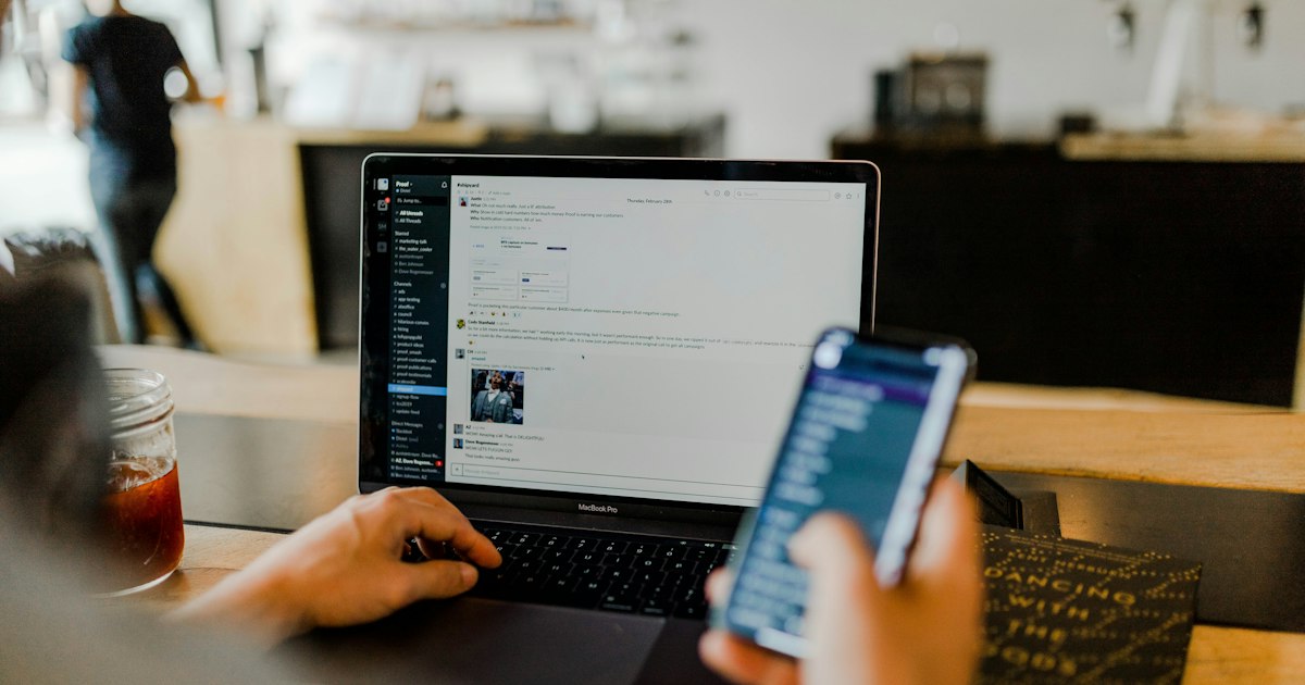 Sukses di Usia 20-an: Bangun Personal Brandingmu sebagai Digital Advertising Expert
